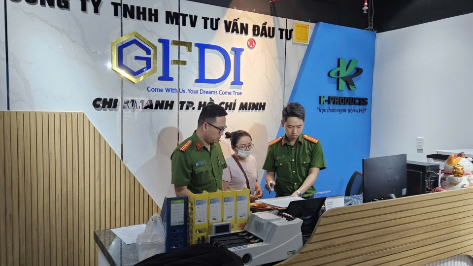 co_quan_dieu_tra_tien_hanh_kham_xet_chi_nhanh_cong_ty_gfdi_tai_tp_ho_chi_minh.jpg