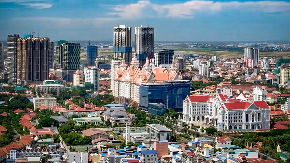 do thi Campuchia, thanh pho Campuchia phat trien, cao oc Campuchia -vov.jpg