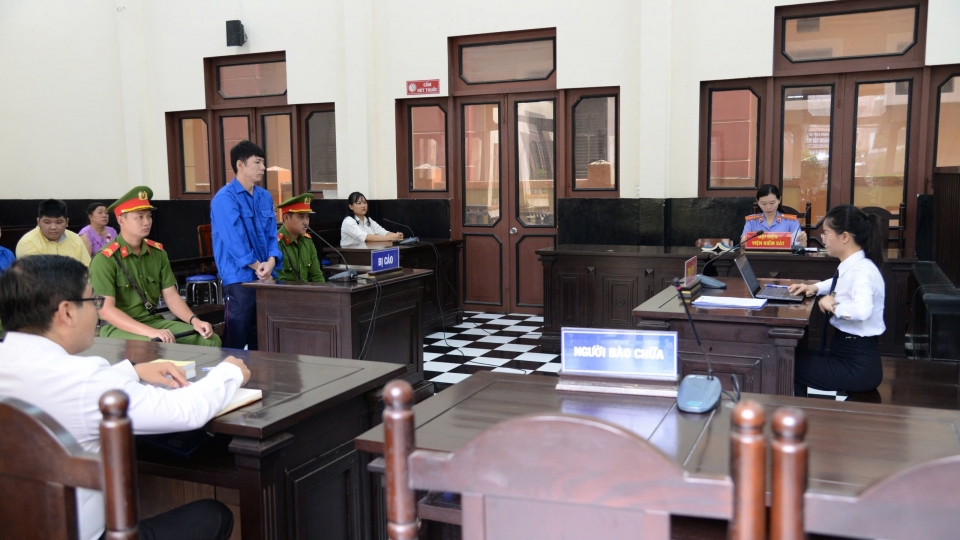 phien_toa_xet_xu_vu_dam_chet_nguoi_tinh.jpg