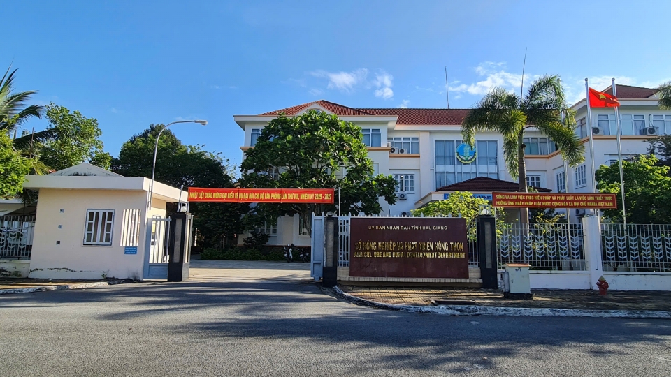 sau_sap_xep_to_chuc_bo_may_hau_giang_giam_it_nhat_5_so.jpg