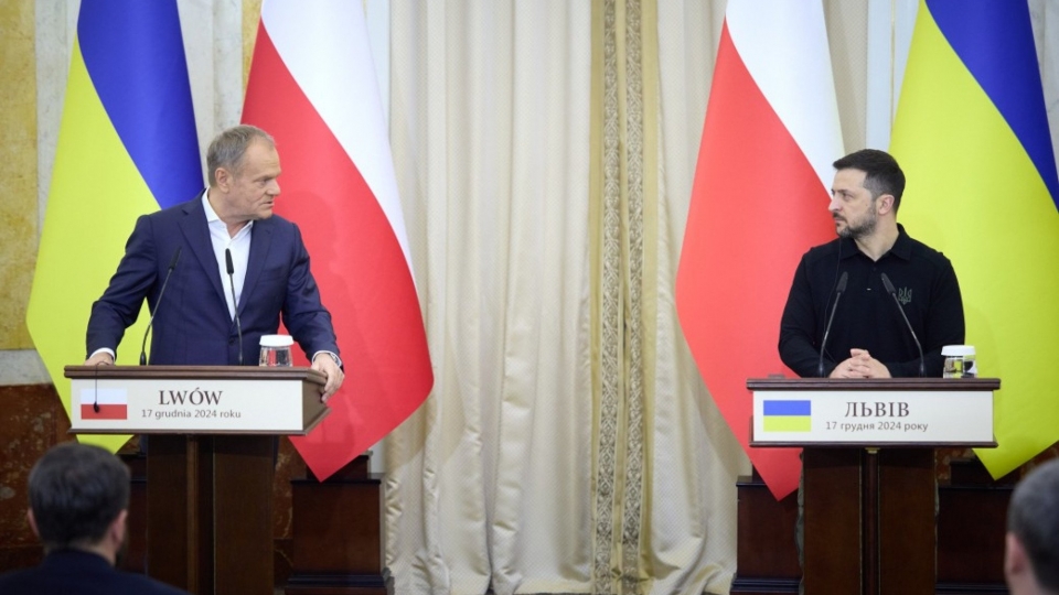 thu_tuong_ba_lan_donald_tusk_va_tong_thong_ukraine_volodymyr_zelenskyy_trong_cuoc_hop_bao_chung_ngay_17_thang_12_nam_2024._anh-united24media.com_.jpeg
