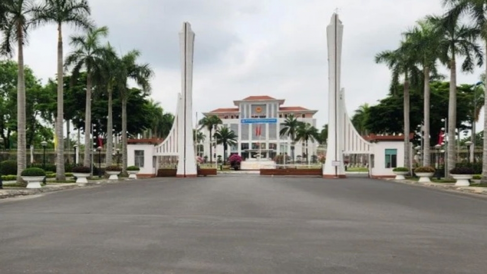 tru_so_ubnd_tinh_quang_nam.jpg