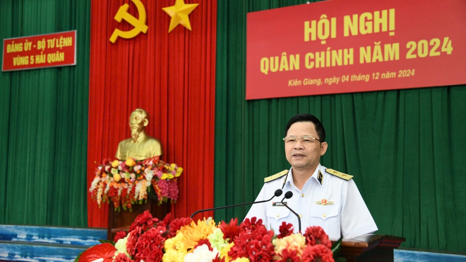 trung_tuong_nguyen_van_bong_phat_bieu_tai_hoi_nghi.jpg