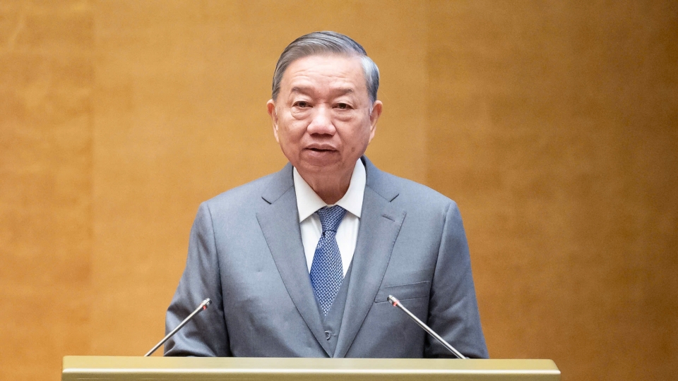 Tong Bi thu 4.jpg