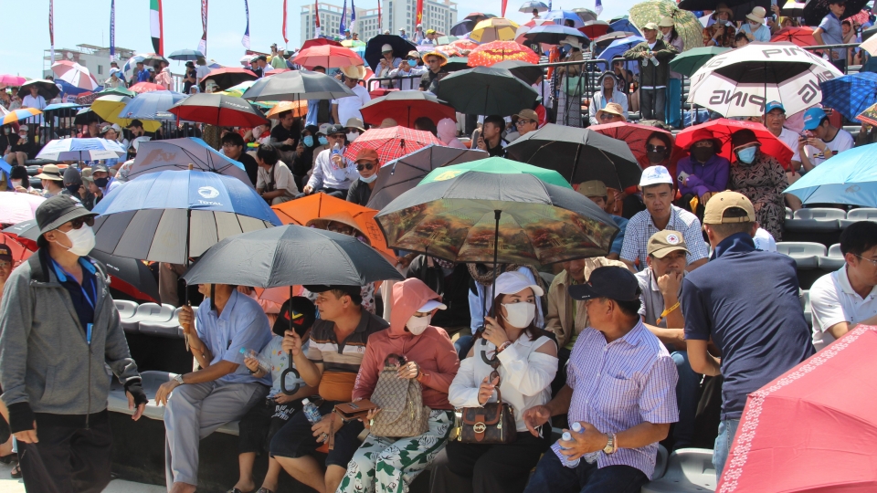 binh_dinh_phan_dau_nam_2025_don_10_trieu_luot_khach.jpg