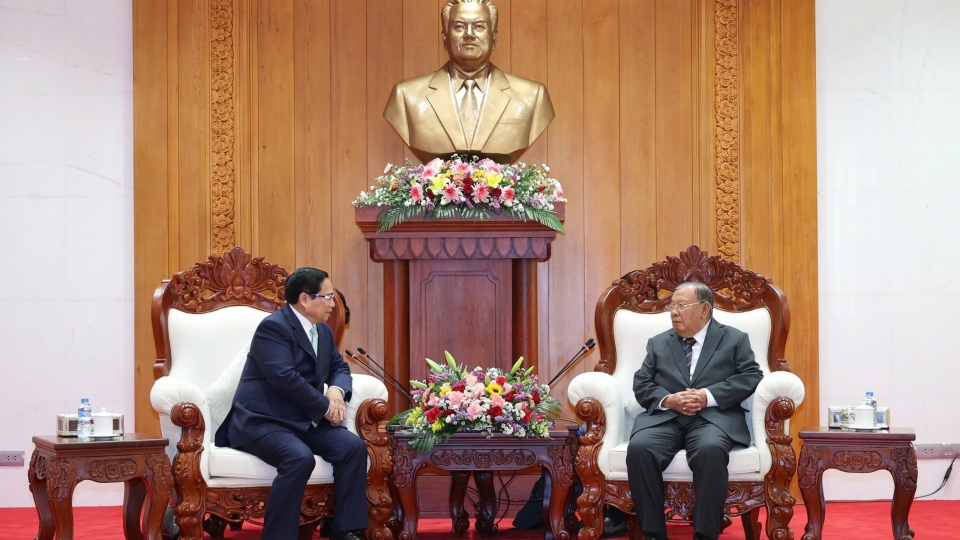 bounnhang_volachit.jpg