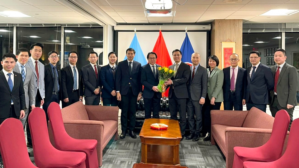 can_bo_phai_doan_lao_va_viet_nam_tai_lien_hop_quoc.jpg