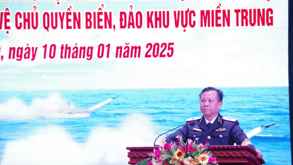 chuan_do_doc_nguyen_thien_quan_tu_lenh_vung_3_hai_quan_chu_tri_hoi_nghi.jpg