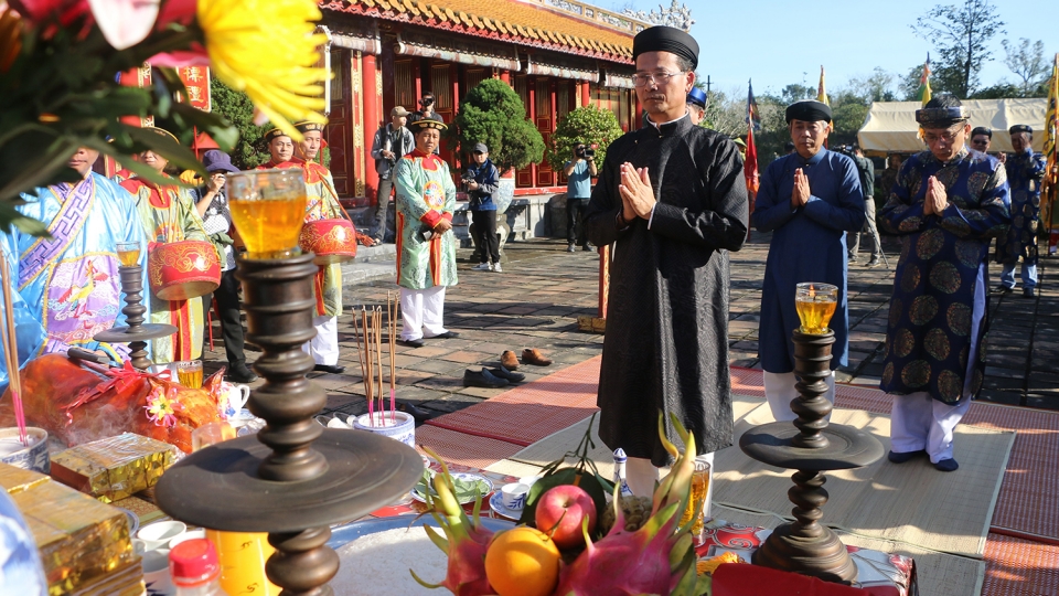 lam_le_dung_neu_ngay_tet.jpg