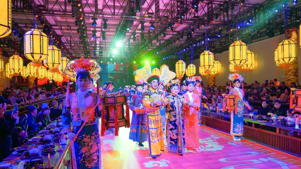 nha-hang-bac-kinh-trung-quoc.jpg