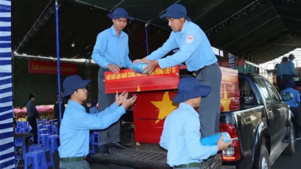 Remains of fallen Vietnamese soldiers repatriated from Cambodia