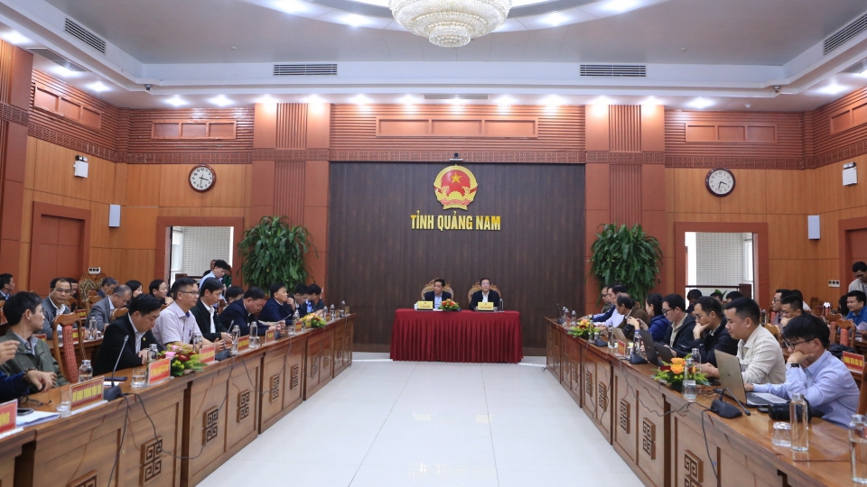 tinh_quang_nam_hop_bao_ve_tinh_hinh_phat_trien_kinh_te_-_xa_hoi_nam_2024.jpg