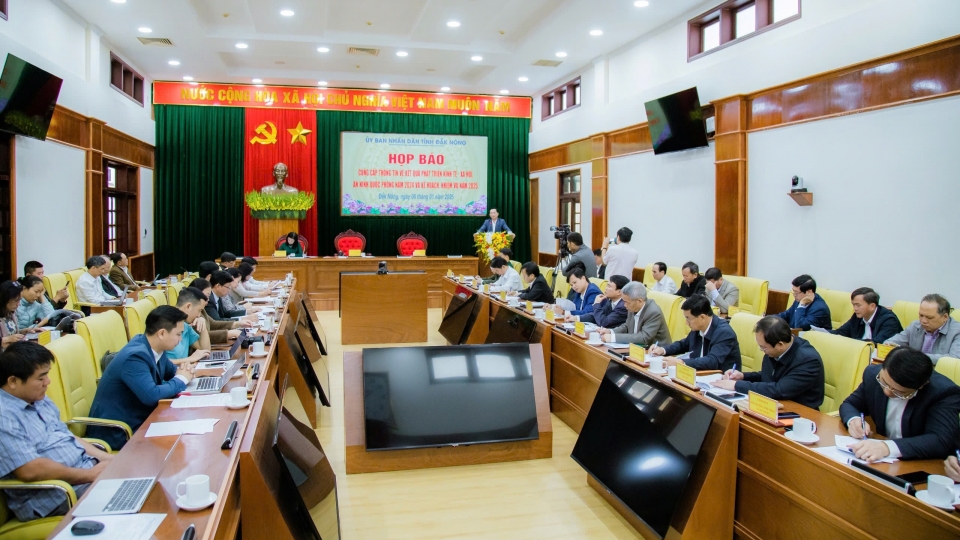 viec_sap_xep_tinh_gon_bo_may_tai_dak_nong_dang_duoc_tich_cuc_trien_khai_va_theo_dung_lo_trinh_cua_trung_uong._1.jpeg