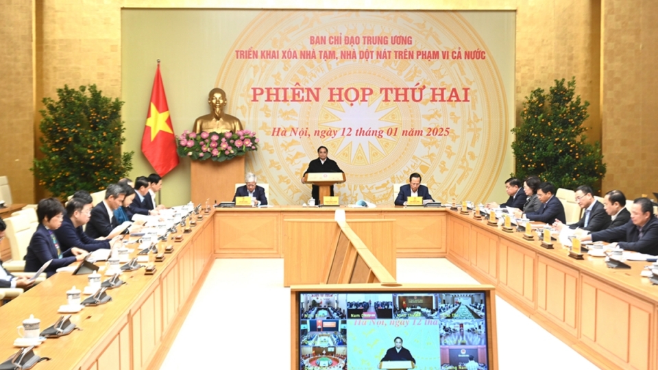 vov_xoa_nha_tam_nha_dot_nat_1.jpg