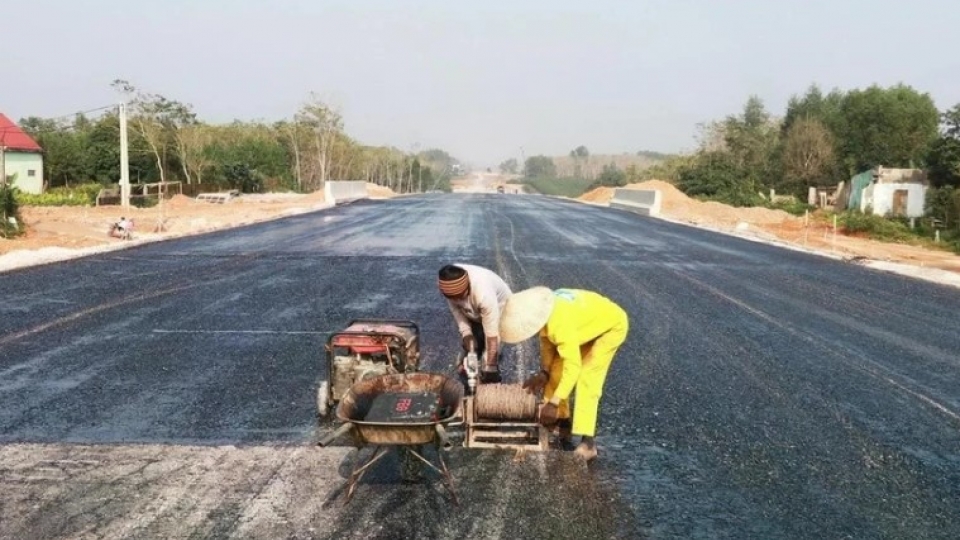 workers_1.jpg