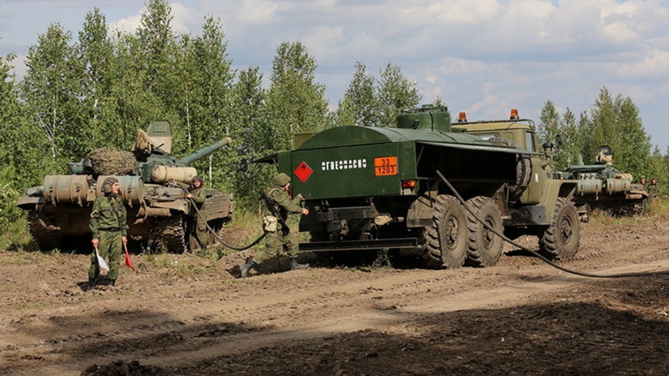 xe-tang-t-72-nga-tiep-dau-the-nao-tren-chien-truong-hinh-5.jpg