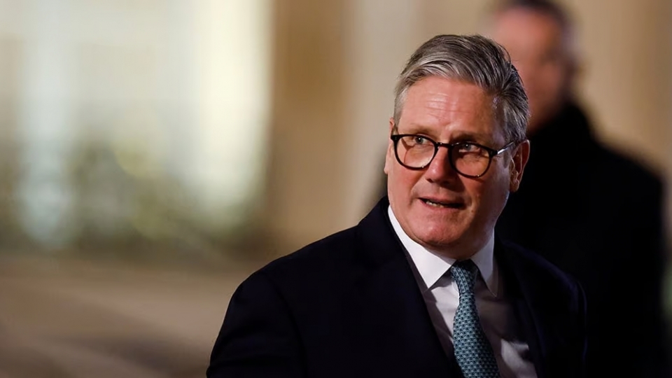 Ông Kier Starmer cũng kêu gọi châu Âu tăng cường đoàn kết hơn trong bối cảnh cuộc xung đột giữa Ucraina - Nga đang bước sang giai đoạn mới - Ảnh_ La Tribune.jpg