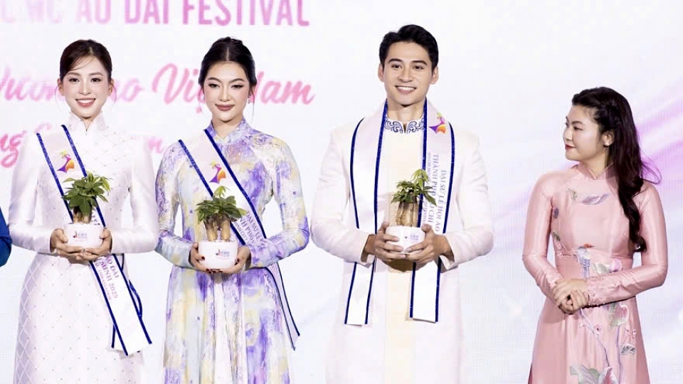 Ambassadors selected to honour traditional Vietnamese costume Áo Dài