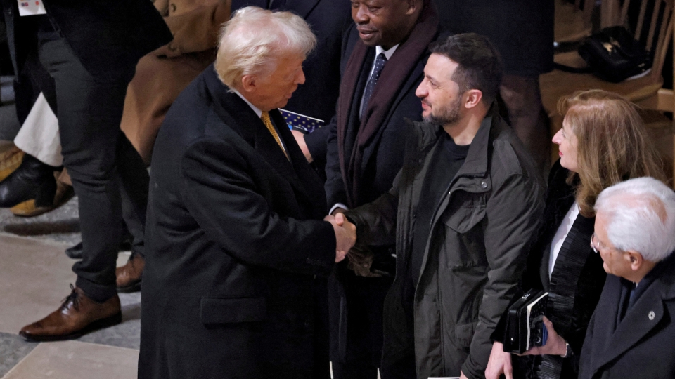 2025-02-10T182207Z_1365581577_RC2LKBA6TMR1_RTRMADP_3_UKRAINE-CRISIS-ZELENSKIY.JPG