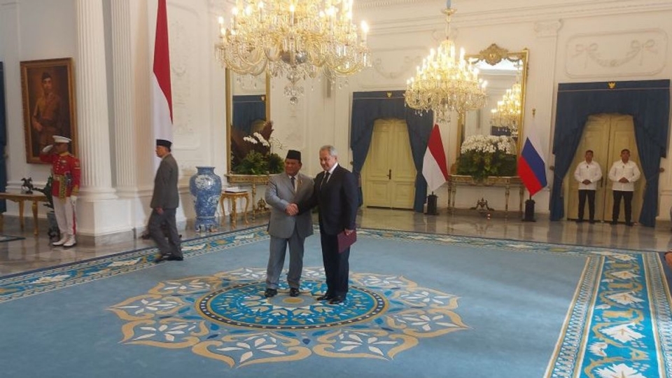 Nga Indonesia, Sergei Shoigo chao xa giao tong thong Indonesia Prabowo Subianto -antara.jpg