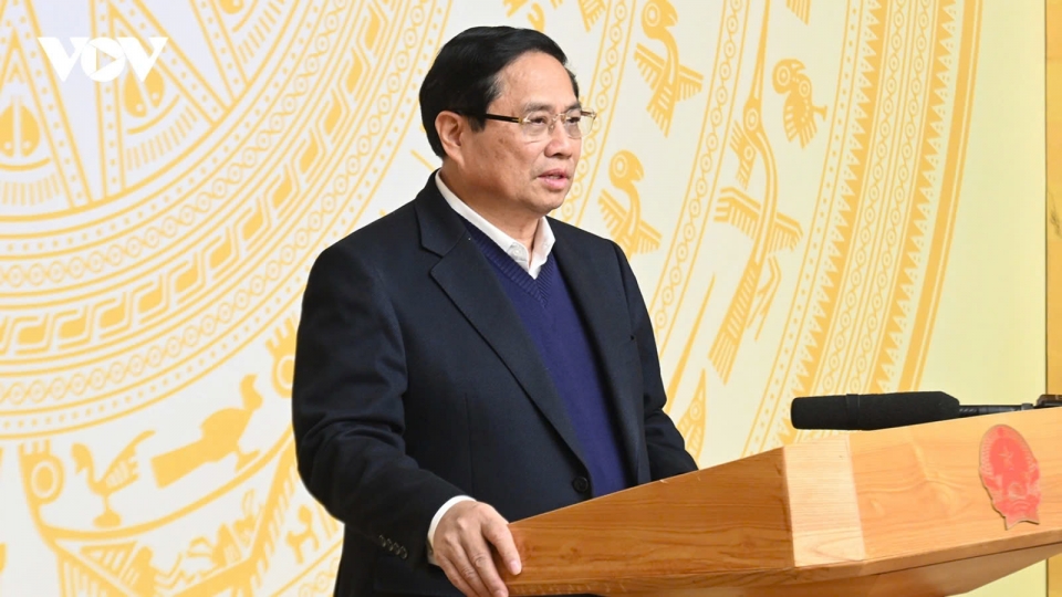 Prime Minister Pham Minh Chinh talks about wastefulness prevention.jpg