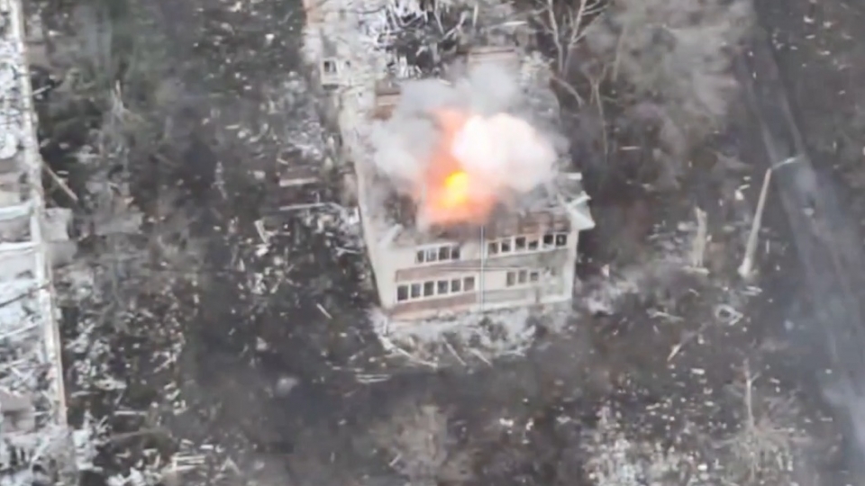Toretsk hoang tan, Nga tap kich UAV vao Toretsk, khoi lua Ukraine -bo quoc fong Nga.jpg
