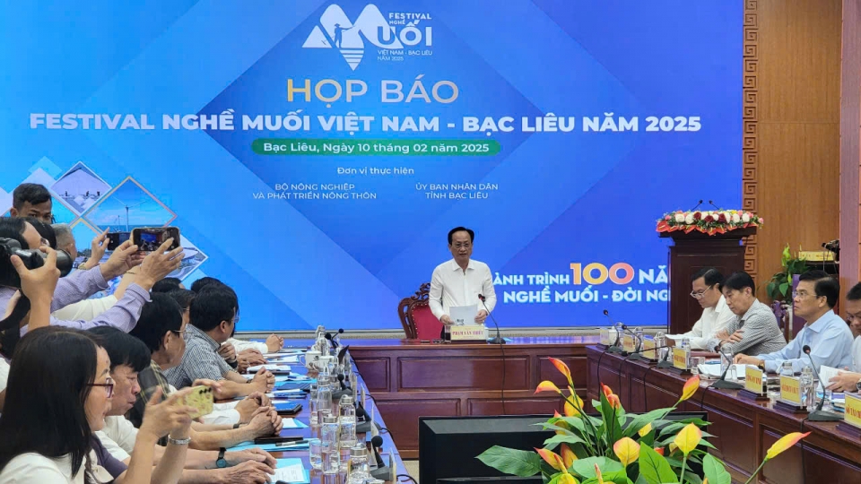 _chu_tich_ubnd_tinh_bac_lieu_pham_van_thieu_thong_tin_ve_viec_to_chuc_festival_nghe_muoi_viet_nam-_bac_lieu_nam_2025.jpg