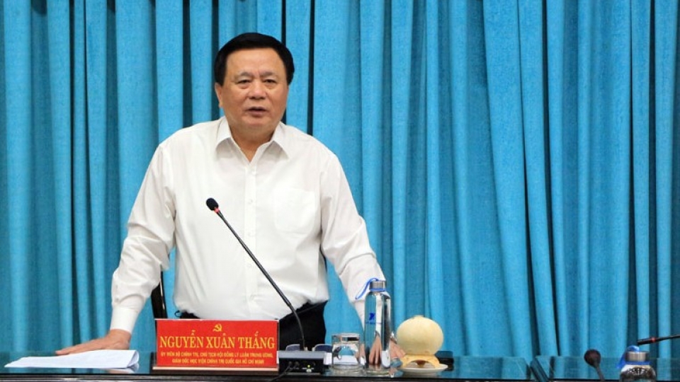 _ong_nguyen_xuan_thang_uy_vien_bo_chinh_tri_giam_doc_hoc_vien_chinh_tri_quoc_gia_ho_chi_minh_chu_tich_hoi_dong_ly_luan_trung_uong_truong_doan_kiem_tra_1914_trung_uong_phat_bieu_chi_dao.jpg