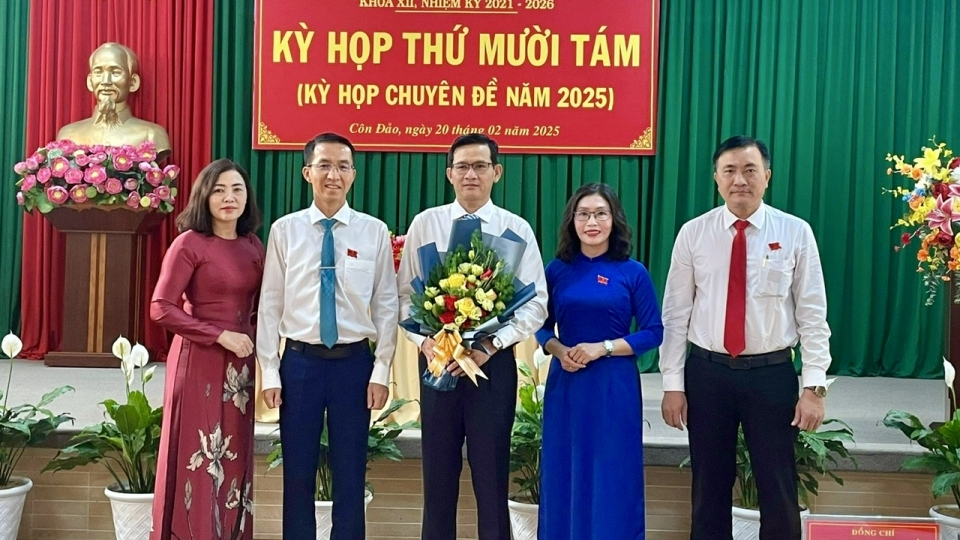 Hai phó giám đốc Sở ra Côn Đảo đảm nhận chức danh chủ chốt