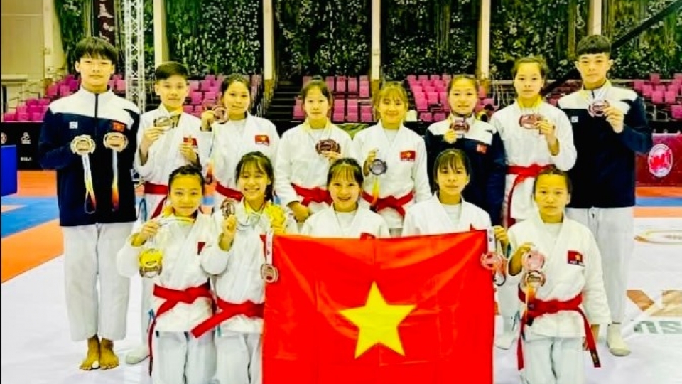 Two more gold medals for Vietnam at Asian Jujitsu Championship