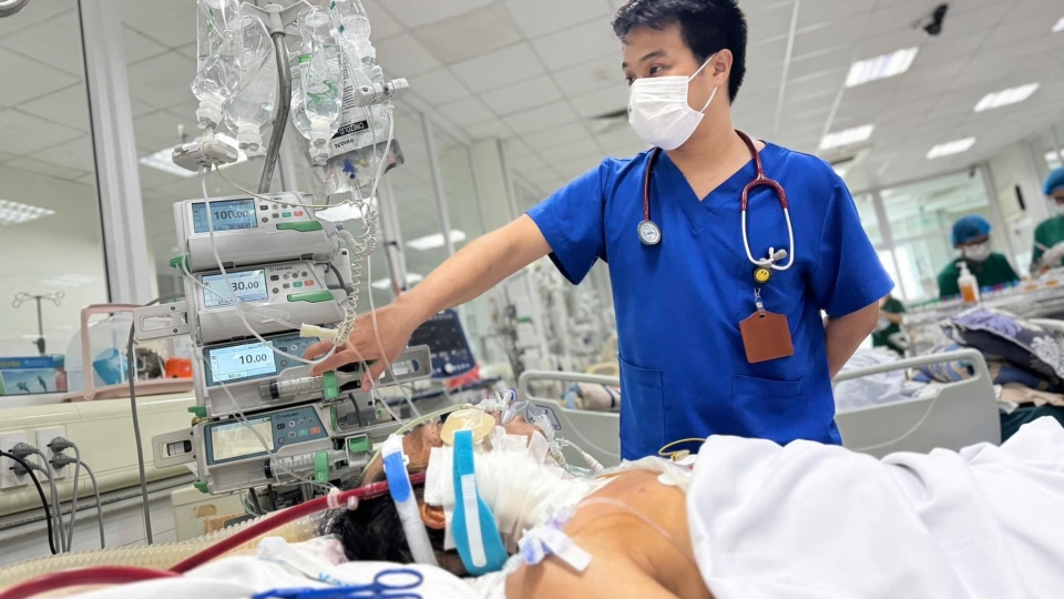 Nhiều bệnh nhân mắc cúm A nguy kịch phải đặt ECMO