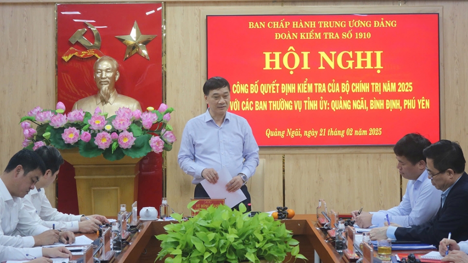 ong_vu_hong_thanh_pho_chu_tich_quoc_hoi_pho_truong_doan_thuong_truc_doan_kiem_tra_chu_tri_buoi_lam_viec.jpg