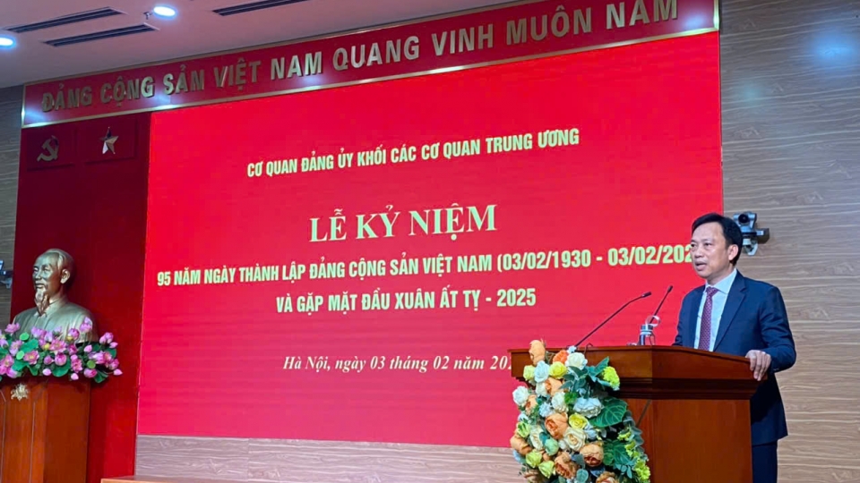 pho_bi_thu_thuong_truc_dang_uy_khoi_lai_xuan_lam.jpg