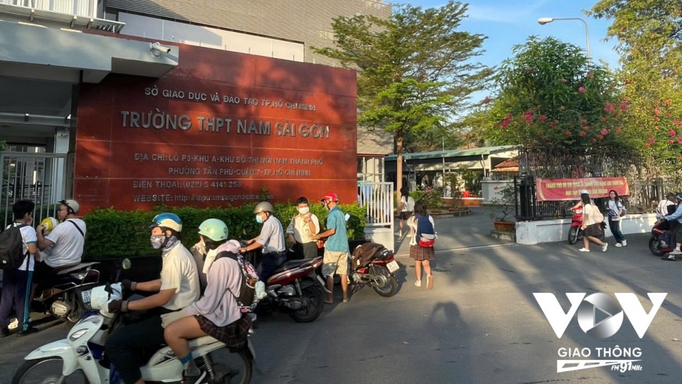 truong-thpt-nam-sai-gon-quan-7-tphcm-1818.jpg