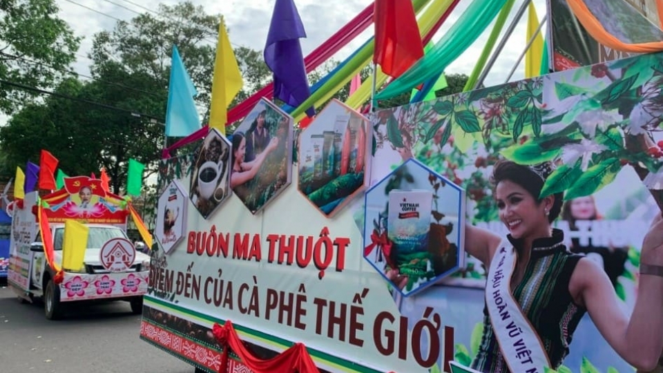 Colourful street festival highlights Buon Ma Thuot coffee culture