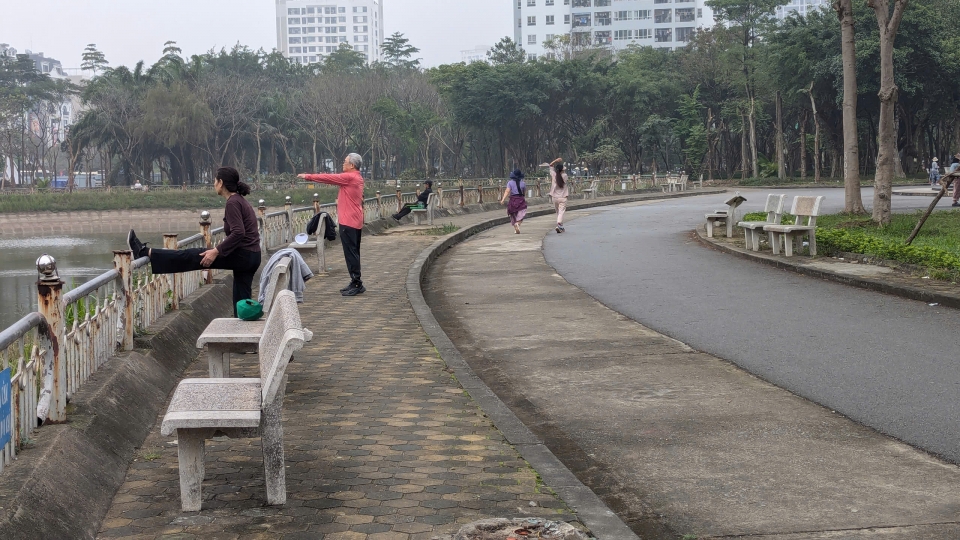 Tăng tốc cải tạo công viên Cầu Giấy, người dân kỳ vọng không gian xanh sẽ sớm "hồi sinh"