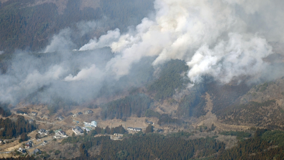 2025-02-28t083558z2116685960rc2k3daowo97rtrmadp3japan-fire-1740884058137293081634.jpg