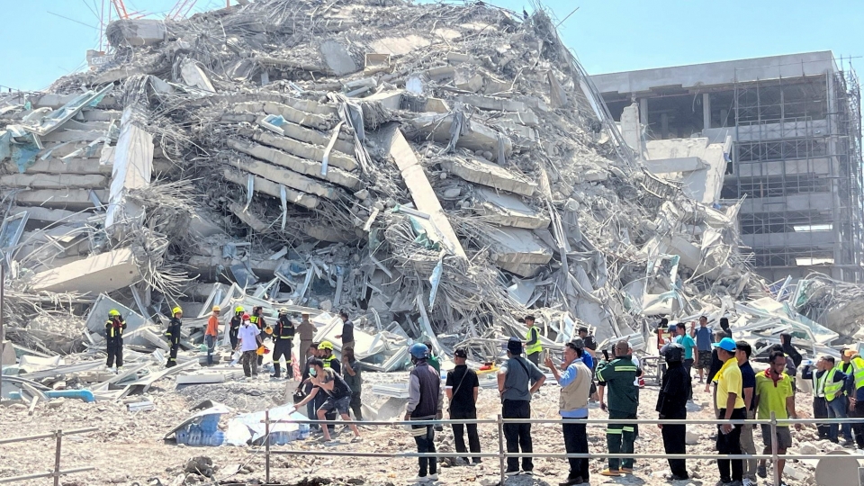 2025-03-28T073819Z_1030328115_RC27MDAC0W8Y_RTRMADP_3_THAILAND-QUAKE.JPG