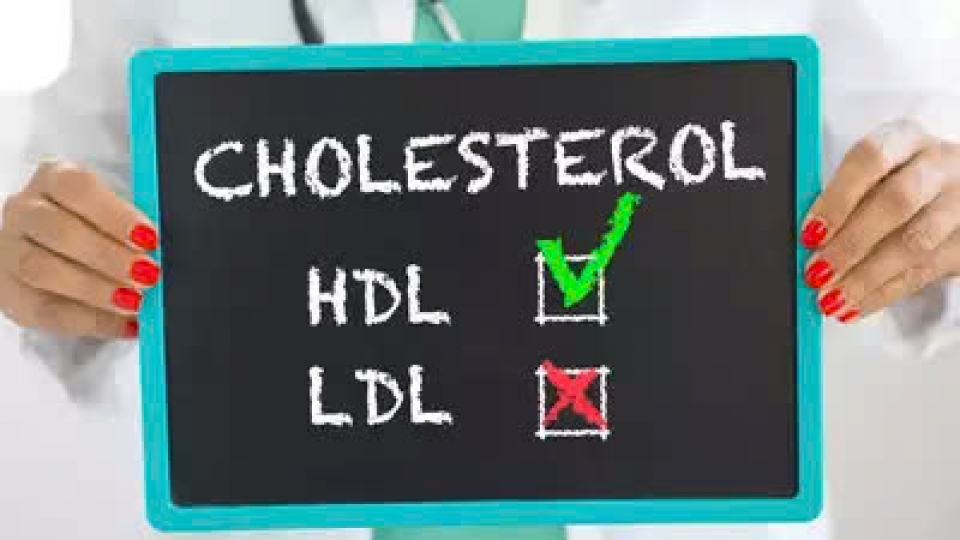 5_thuc_pham_lam_giam_cholesterol_xau_mot_cach_tu_nhien_2.jpg