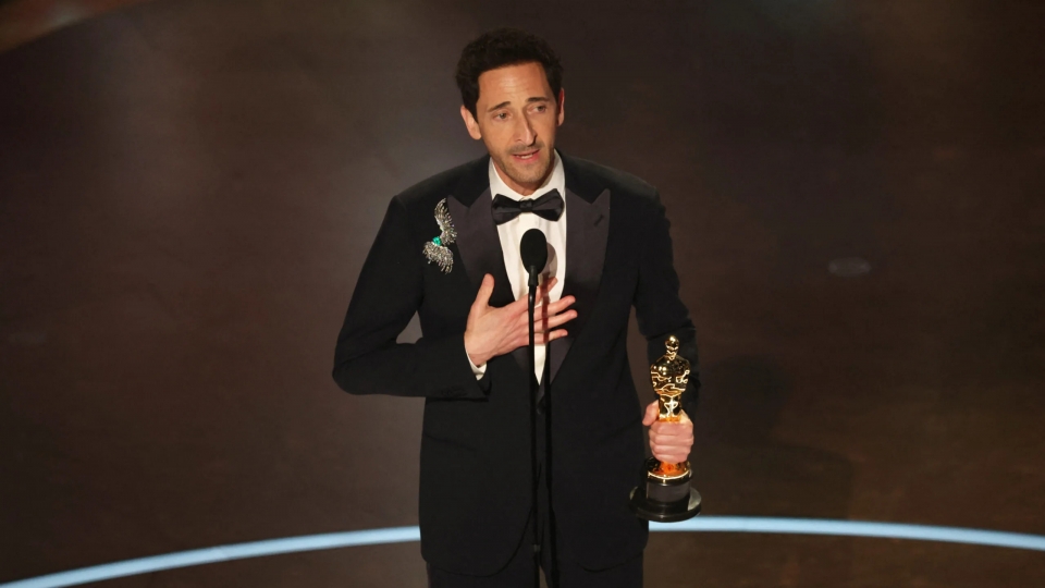 Adrien Brody: Nam diễn viên 2 lần giành giải Oscar và kỷ lục vô tiền khoáng hậu