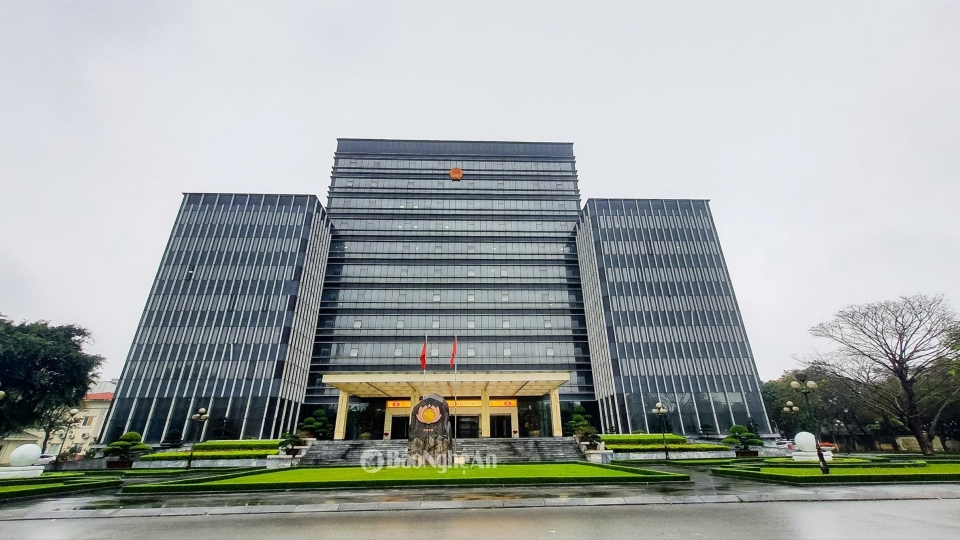 anh_tru_so_ubnd_tinh.jpg