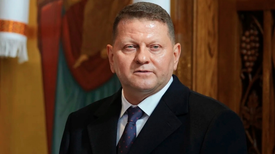 dai su Ukraine tai Anh, Zaluzhnyi -cnn.jpg