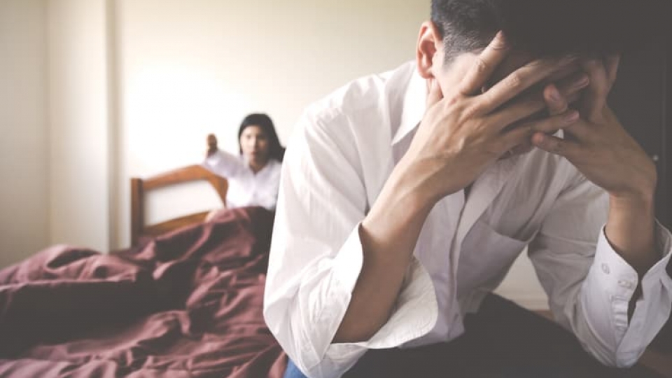 Ngộ nhận về "bản lĩnh đàn ông" hãy coi chừng "tình mất, tật mang"
