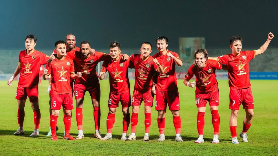 ha_tinh_dau_voi_ha_noi_fc_vong_16_v-league.jpg