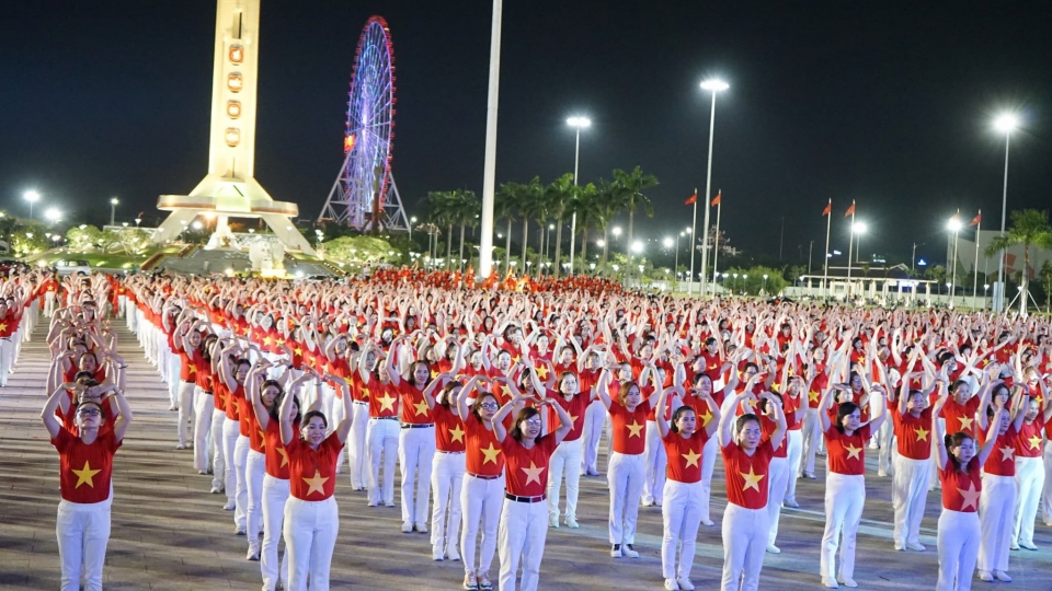 hoi_vien_phu_nu_thanh_pho_da_nang_dong_dien_cac_tiet_muc_dan_vu.jpg