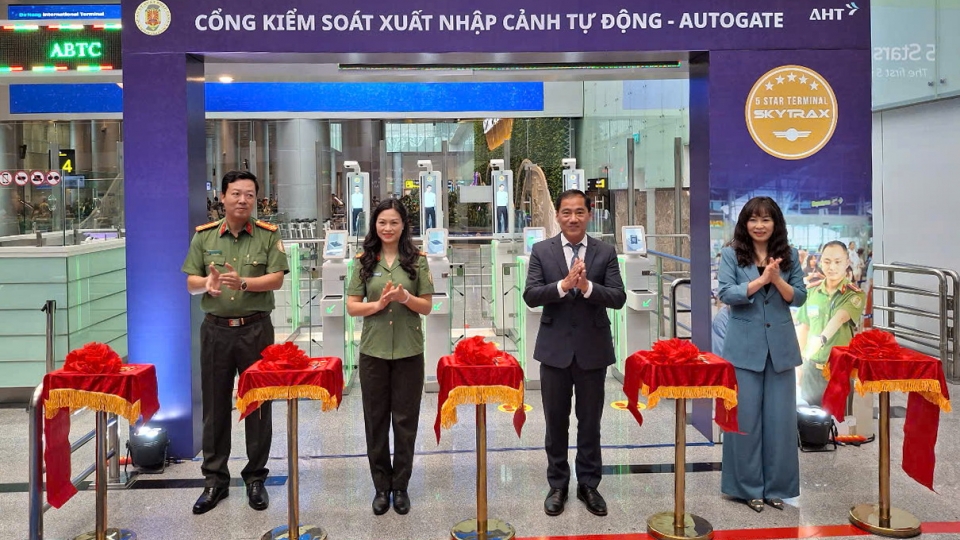 khai_truong_cong_kiem_soat_xuat_nhap_canh_tu_dong_tai_san_bay_quoc_te_da_nang.jpg