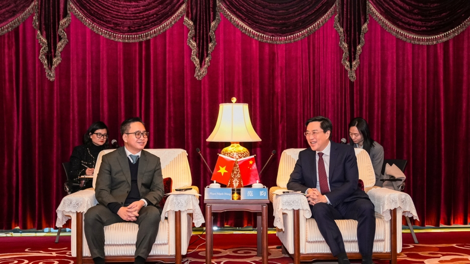 pho_tong_giam_doc_vov_pham_manh_hung_va_pho_tong_bien_tap_cmg_pham_van.jpg