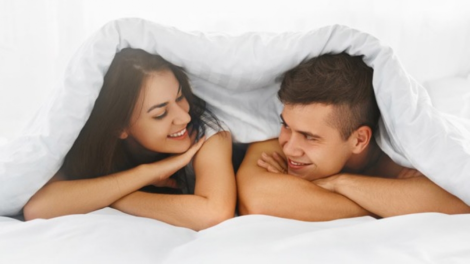 Vợ chồng quan hệ mỗi ngày có tốt không?