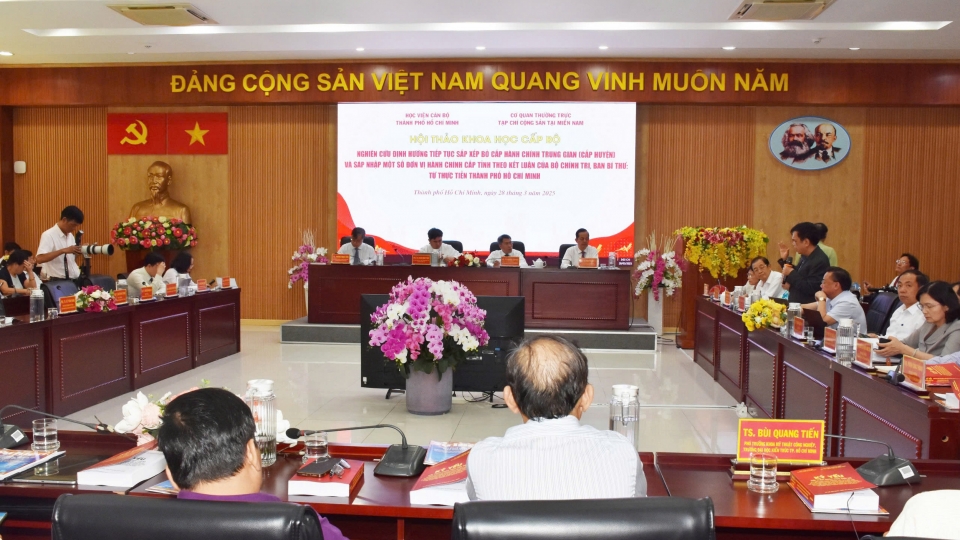 quang_canh_hoi_thao_-001.jpg