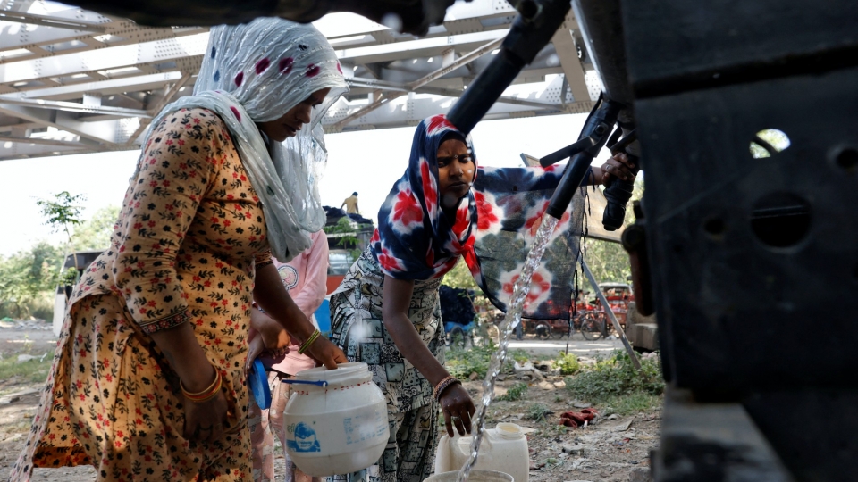 rs-2025-03-21t113006z_1247659769_rc2fhdadlsi0_rtrmadp_3_water-day-india.jpg